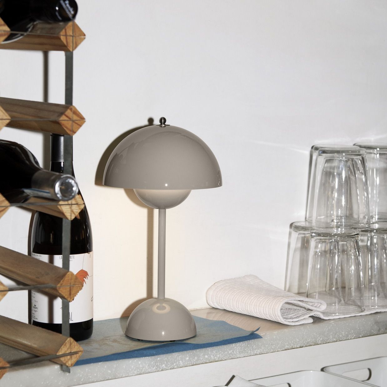&Tradition - Flowerpot VP9 Portable Lamp